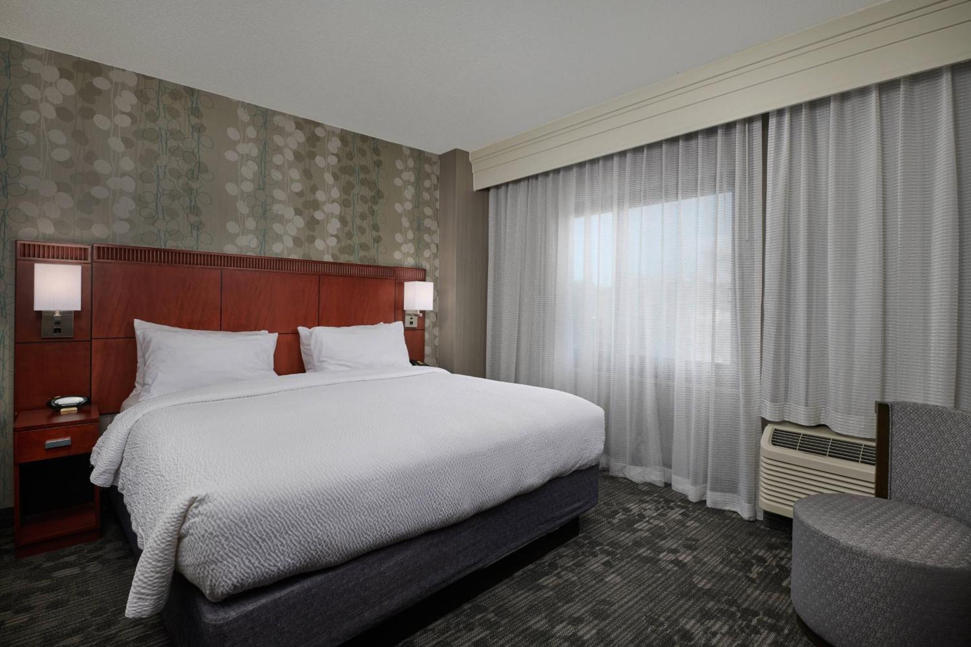 Courtyard Bristol Hotel Luaran gambar