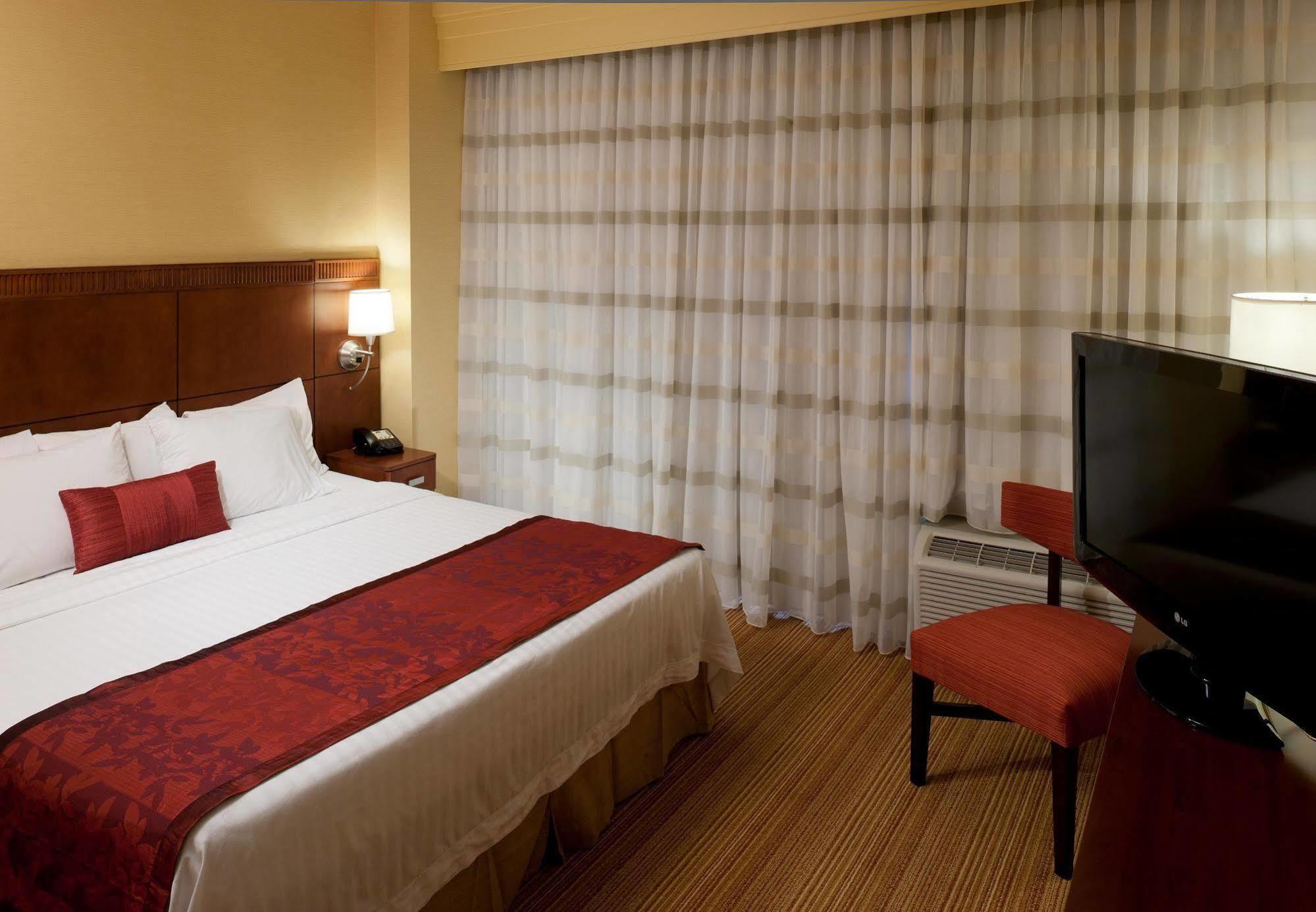 Courtyard Bristol Hotel Luaran gambar
